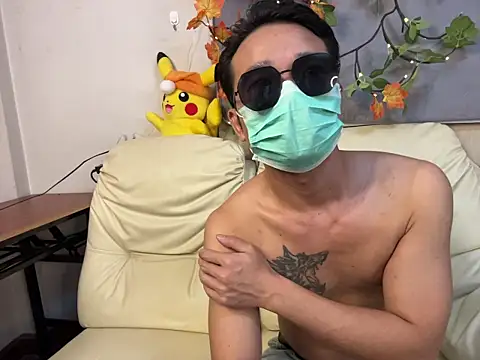 zghn88 online show from 11-01-25, 08:16