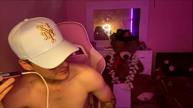 andreshot23 online show from 10-02-25, 06:15