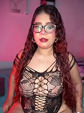 Snapshot of Solaangel_ chatting on 10-11-25, 01:27 Solaangel online show from 10-11-25, 01:27