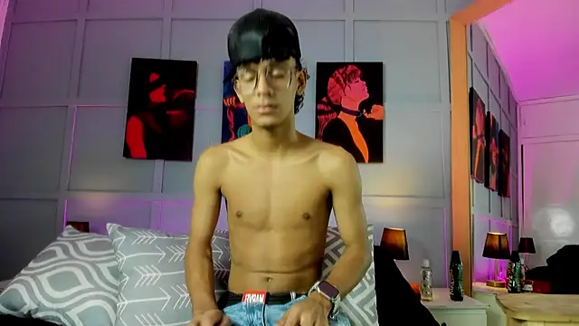GabiVeronna online show from 10-16-25, 01:01