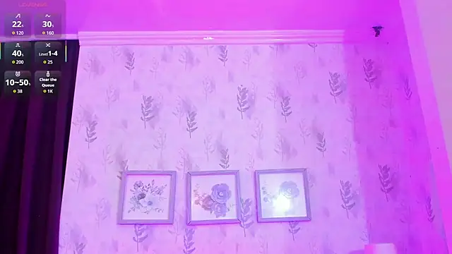 Snapshot of alana_madison10 chatting on 10-11-25, 09:02 alana madison10 online show from 10-11-25, 09:02