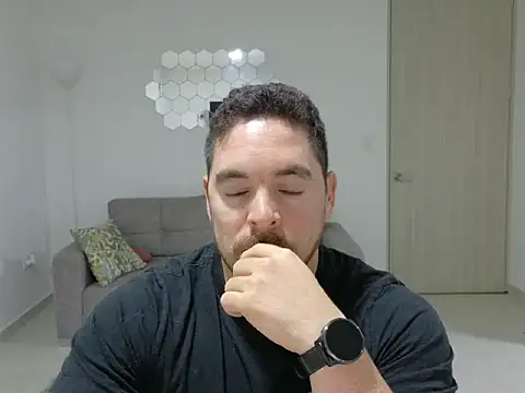 Snapshot of Dr_Evans chatting on 10-01-25, 02:17 Dr Evans online show from 10-01-25, 02:17