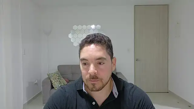 Snapshot of Dr_Evans chatting on 10-02-25, 03:24 Dr Evans online show from 10-02-25, 03:24
