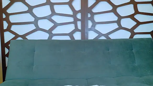 ashley jonee online show from 12-14-25, 01:16