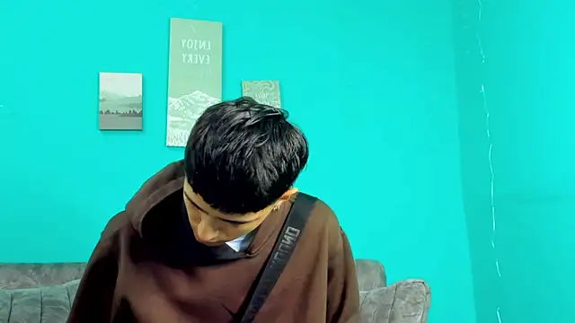 Snapshot of Anthony_carter chatting on 03-12-26, 01:39 Anthony carter online show from 03-12-26, 01:39