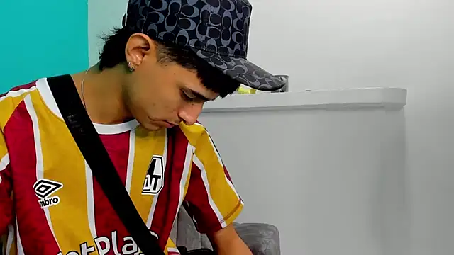 Snapshot of Anthony_carter chatting on 03-19-26, 01:37 Anthony carter online show from 03-19-26, 01:37