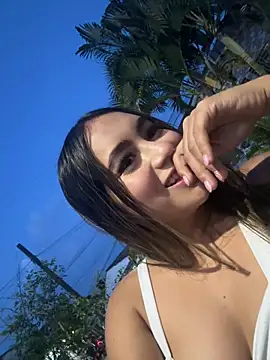 Snapshot of Sofi_kim_ chatting on 11-08-25, 10:52 Sofi kim online show from 11-08-25, 10:52