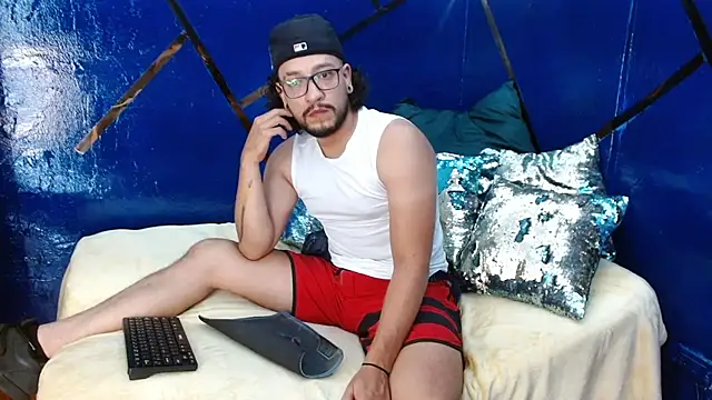 Ethan w12 online show from 10-05-25, 12:09