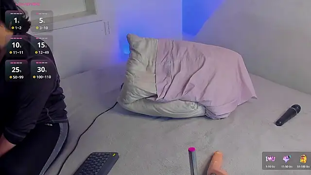 Snapshot of Alejarossi chatting on 03-13-26, 02:34 Alejarossi online show from 03-13-26, 02:34