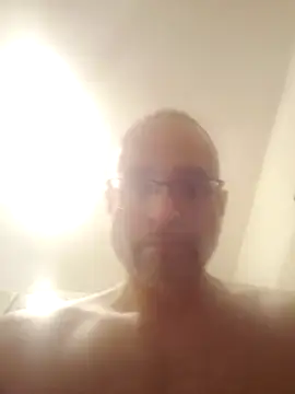 Snapshot of Curious9884 chatting on 03-16-26, 04:29 Curious9884 online show from 03-16-26, 04:29