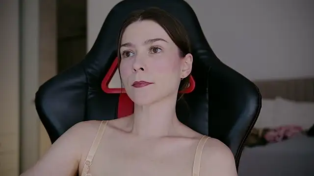 Snapshot of WowHelloAlice chatting on 03-14-26, 01:55 WowHelloAlice online show from 03-14-26, 01:55