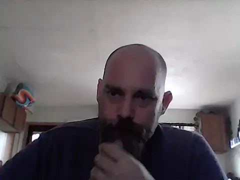 Snapshot of crazyheratic8 chatting on 04-13-26, 02:55 crazyheratic8 online show from 04-13-26, 02:55
