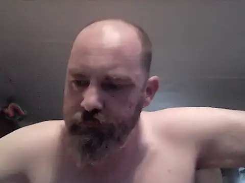 Snapshot of crazyheratic8 chatting on 05-17-26, 01:03 crazyheratic8 online show from 05-17-26, 01:03