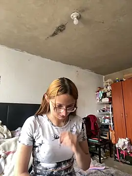 imariahot online show from 10-01-25, 02:56