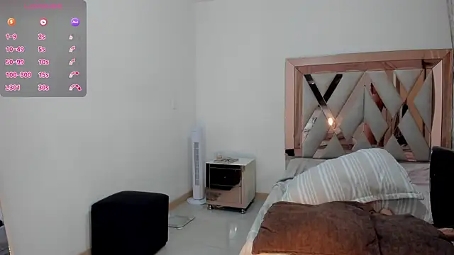 Snapshot of anabel_30 chatting on 10-25-25, 10:59 anabel 30 online show from 10-25-25, 10:59