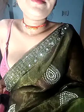Snapshot of Neelam-baby1 chatting on 04-11-26, 05:06 Neelam-baby1 online show from 04-11-26, 05:06