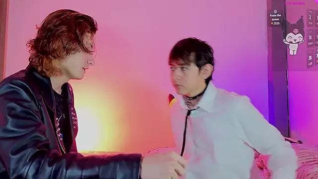 Snapshot of Darcy_and_Stolas chatting on 10-10-25, 02:32 Darcy and Stolas online show from 10-10-25, 02:32