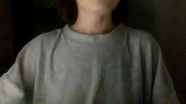 Snapshot of KyleeSilkk chatting on 10-01-25, 06:03 KyleeSilkk online show from 10-01-25, 06:03