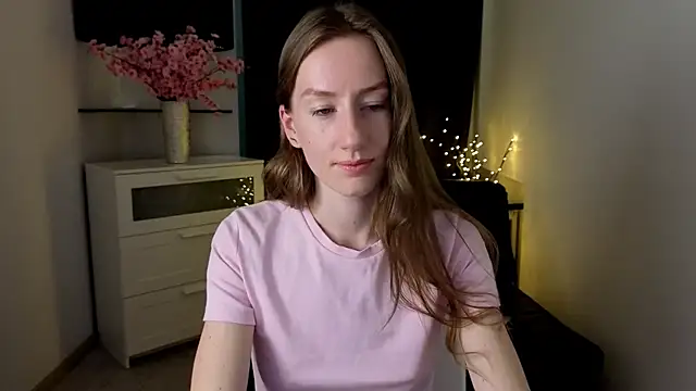 GoldenRose  online show from 02-25-26, 01:32