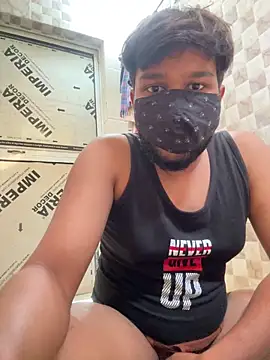 Snapshot of CoupleSatified chatting on 11-08-25, 09:31 CoupleSatified online show from 11-08-25, 09:31