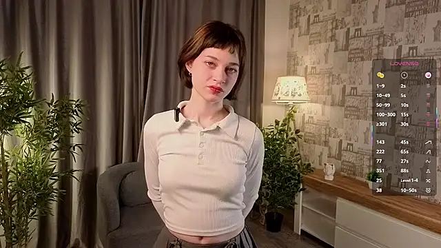 Snapshot of PaulaDauge chatting on 10-18-25, 01:08 PaulaDauge online show from 10-18-25, 01:08