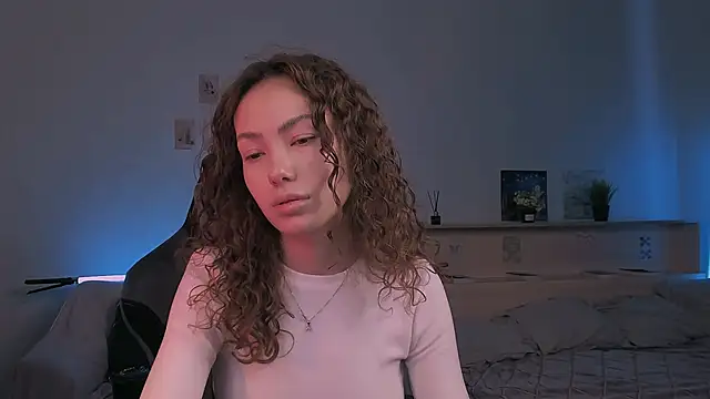 Snapshot of branchwithflowerss chatting on 11-03-25, 06:36 branchwithflowerss online show from 11-03-25, 06:36