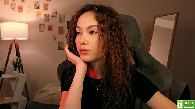 Snapshot of branchwithflowerss chatting on 11-11-25, 12:38 branchwithflowerss online show from 11-11-25, 12:38