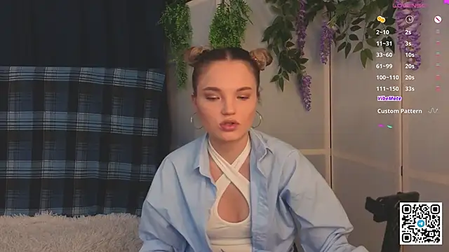 JulieLupo online show from 05-09-26, 09:58