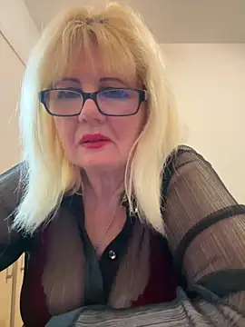 BoloshkaBlonda online show from 10-10-25, 12:09