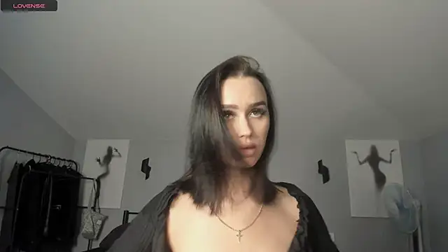 Snapshot of Lisa__Johnson chatting on 10-28-25, 12:14 Lisa Johnson online show from 10-28-25, 12:14