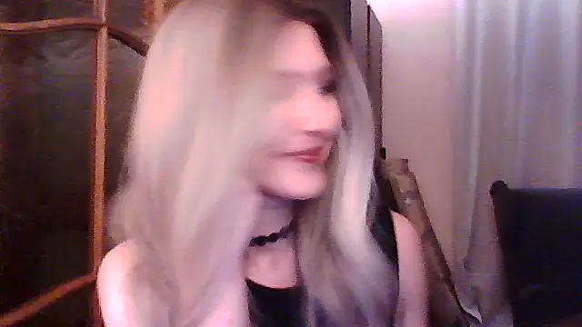 ShyGirlV online show from 12-19-25, 04:25