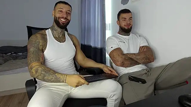 Snapshot of MasculineGuy99 chatting on 10-14-25, 06:47 MasculineGuy99 online show from 10-14-25, 06:47