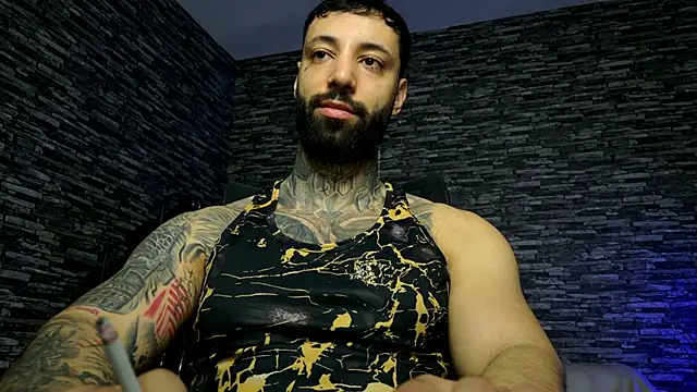 MasculineGuy99 online show from 04-03-26, 12:52