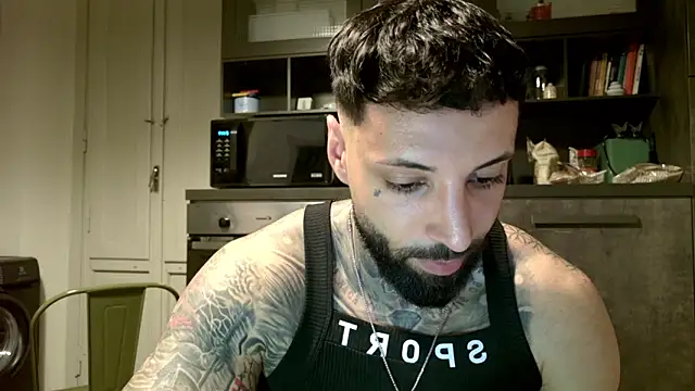 MasculineGuy99 online show from 05-19-26, 11:33