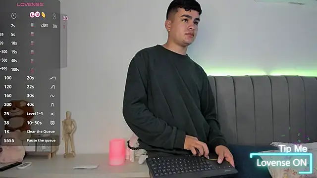 JARETHH online show from 10-17-25, 11:35