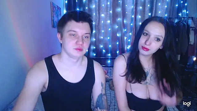 Snapshot of Mark_and_Wendy chatting on 02-17-26, 06:21 Mark and Wendy online show from 02-17-26, 06:21