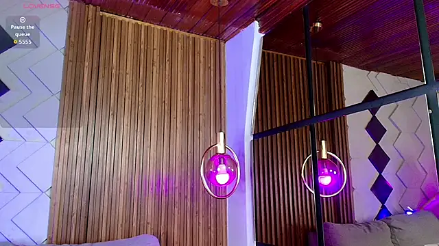 Snapshot of Matti_sofia_ chatting on 10-13-25, 07:03 Matti sofia online show from 10-13-25, 07:03