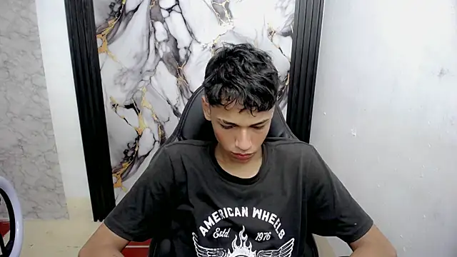 Im david02 online show from 11-29-25, 01:14