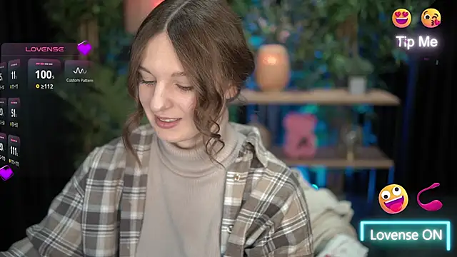 Snapshot of xoxo_molly chatting on 10-30-25, 09:15 xoxo molly online show from 10-30-25, 09:15