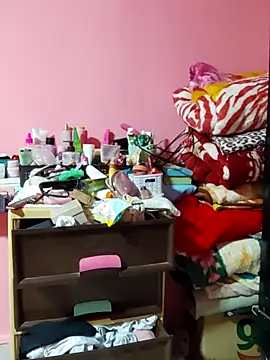 Rihame07 online show from 11-08-25, 06:35