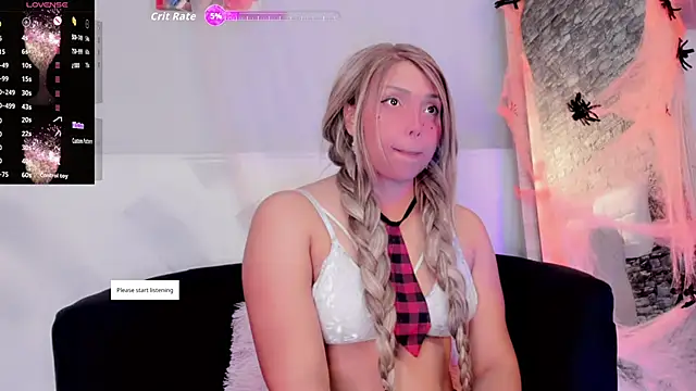 Snapshot of Molly_Logan chatting on 10-29-25, 08:32 Molly Logan online show from 10-29-25, 08:32