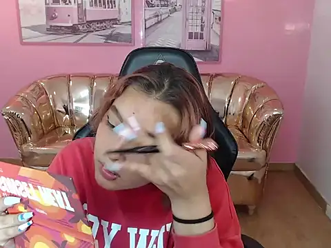 Snapshot of mia_foster_t chatting on 10-16-25, 01:01 mia foster t online show from 10-16-25, 01:01