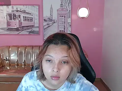 Snapshot of mia_foster_t chatting on 10-30-25, 02:07 mia foster t online show from 10-30-25, 02:07