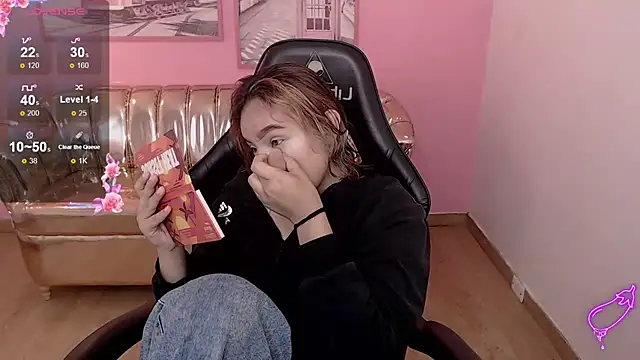 Snapshot of mia_foster_t chatting on 11-08-25, 12:49 mia foster t online show from 11-08-25, 12:49