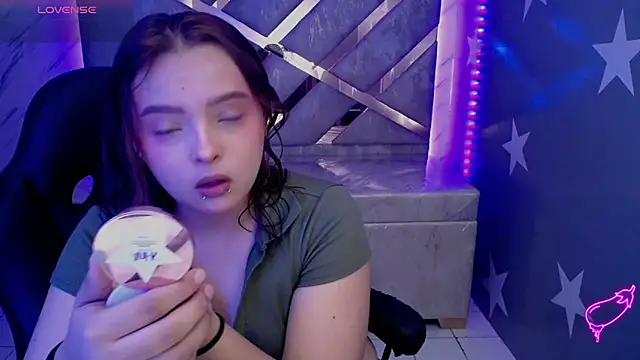 mia foster t online show from 05-11-26, 01:17