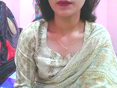 night queeen7 online show from 11-30-25, 08:35