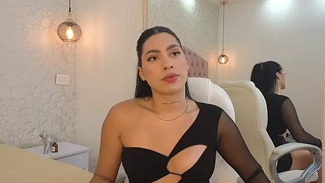 Snapshot of Vanessa_Rain_ chatting on 11-06-25, 07:59 Vanessa Rain online show from 11-06-25, 07:59