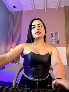 Snapshot of ZaraFoxx7 chatting on 11-17-25, 07:30 ZaraFoxx7 online show from 11-17-25, 07:30