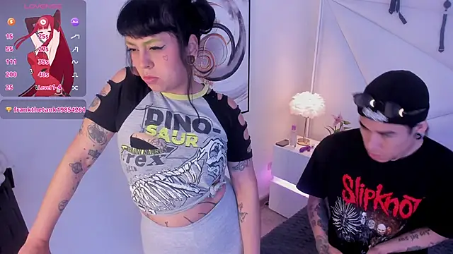 Snapshot of conjuring_ chatting on 10-26-25, 03:01 conjuring online show from 10-26-25, 03:01