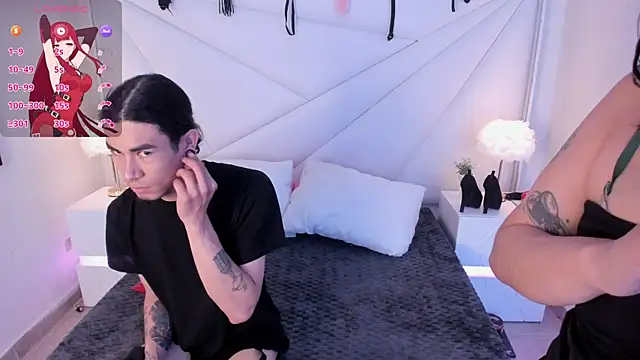 Snapshot of conjuring_ chatting on 10-27-25, 03:10 conjuring online show from 10-27-25, 03:10